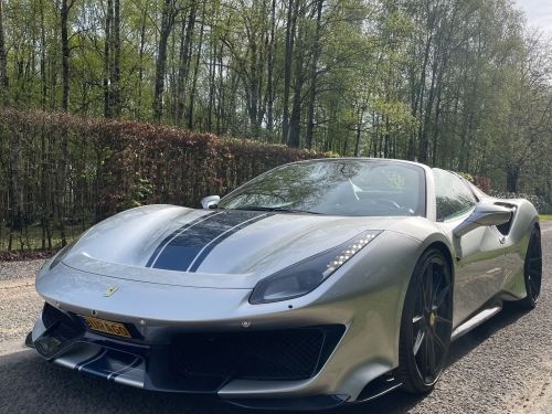 Ferrari 488 Pista Spider 12.900 km VAT