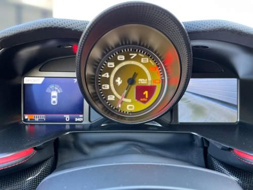 Ferrari 812 Superfast 6.5i V12 F1 -