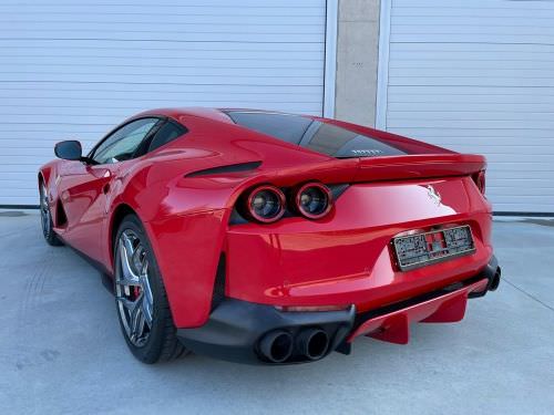 Ferrari 812 Superfast 6.5i V12 F1 -