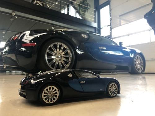 BUGATTI VEYRON